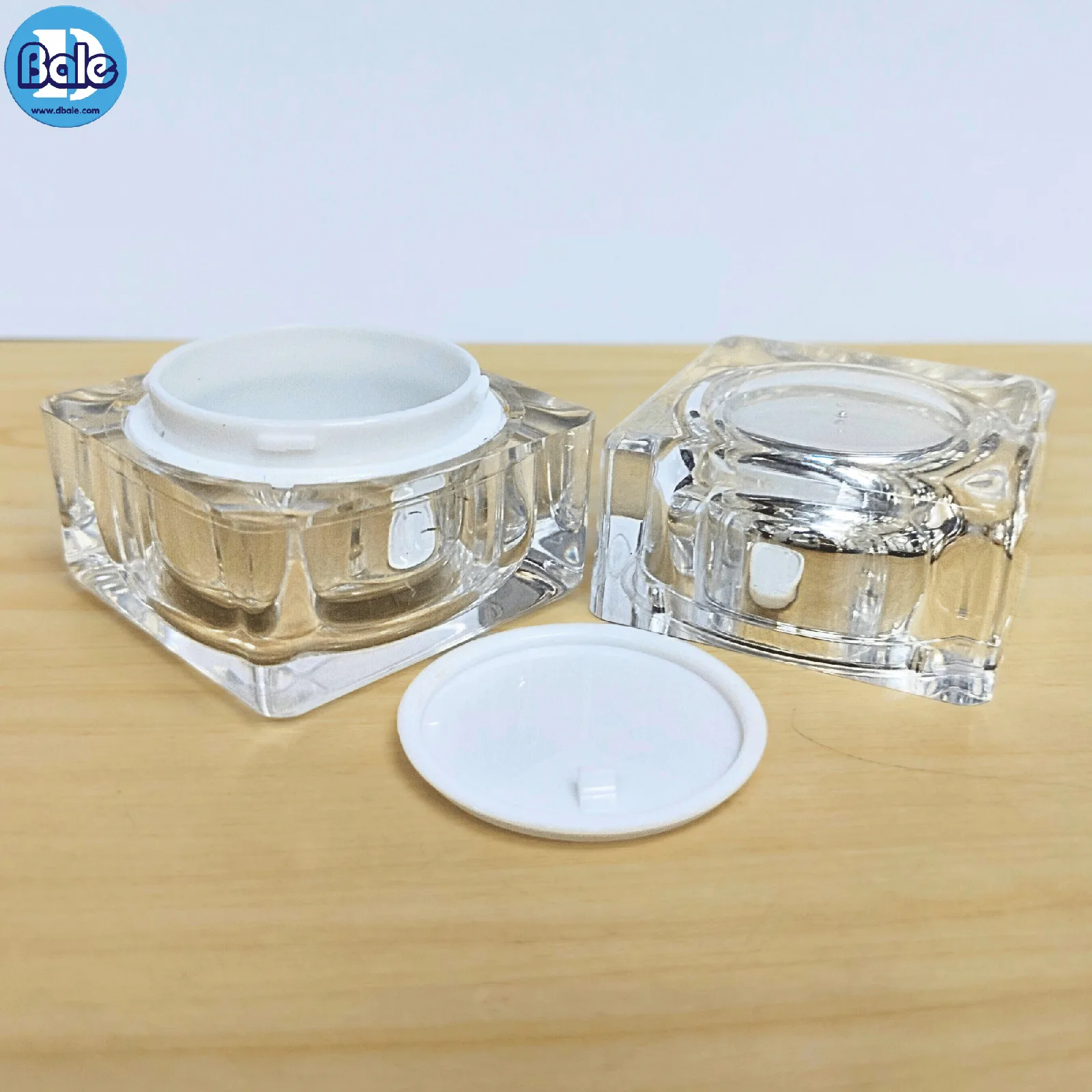 k0052 10g. กระปุกเหลี่ยมใสอะคริลิค 10g.