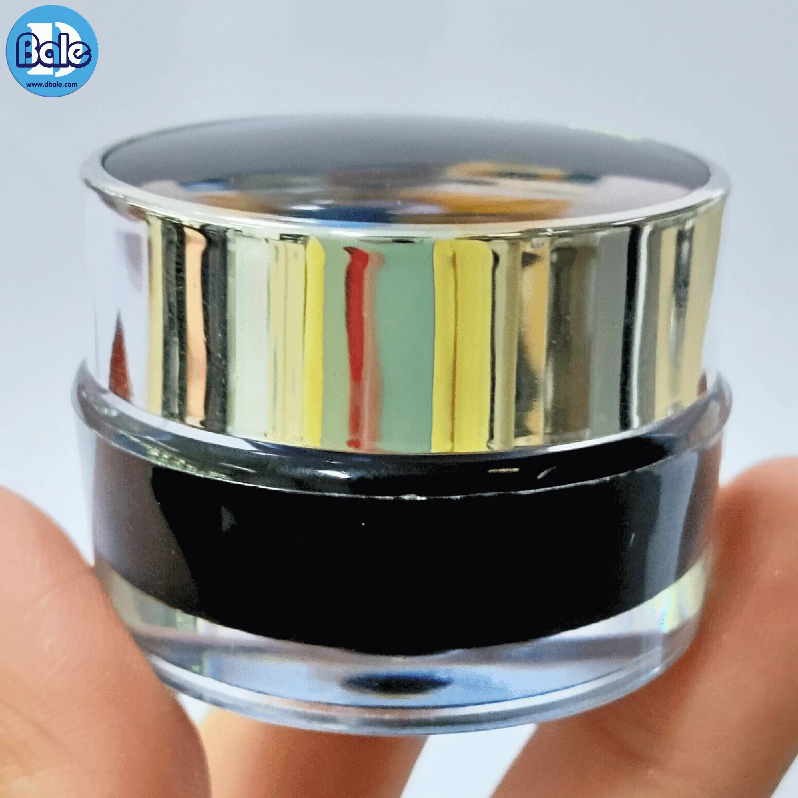 k0128 5g. กระปุกอะคริลิกทรงกลมสีดำฝาขอบเงินเงา 5g.