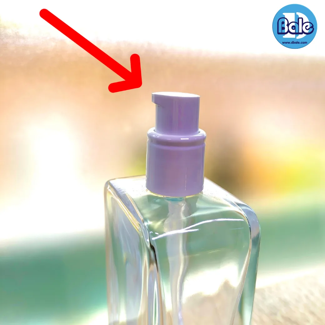 jpf224 100ml. ขวดน้ำหอม ทรงเหลี่ยม หัวปั๊มฝาครอบทรงกลมสีทองเงา